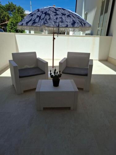 Giardino sul mare in ฟาลาริเด