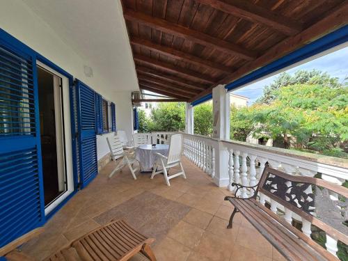 Holiday House Bianca in Gabonjin