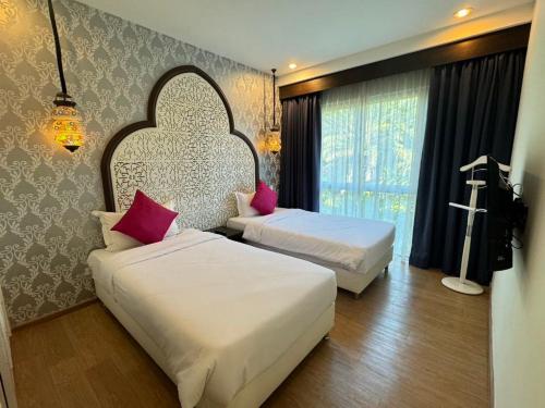 room detail thumbnail 0