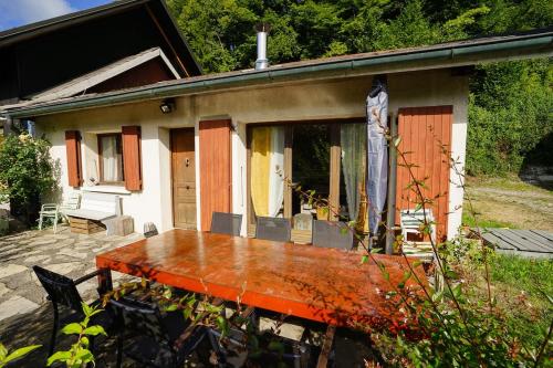 Maison Cosy Haute-Savoie in 托朗格利耶爾