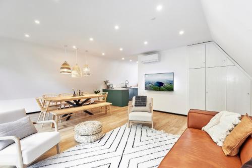 設施, HAUS28 - Modernes A-Frame im Wald in 格拉特斯多夫