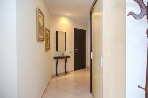 Suite, sea view, balcony