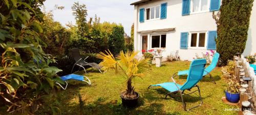Double & Single Room In Very Quiet And Cosy House, beds 140x200 & 90x200, Дюбендорф (фото 3)