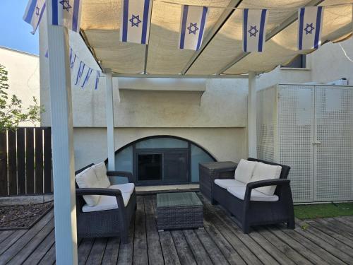 LisaZ in Kfar Vradim