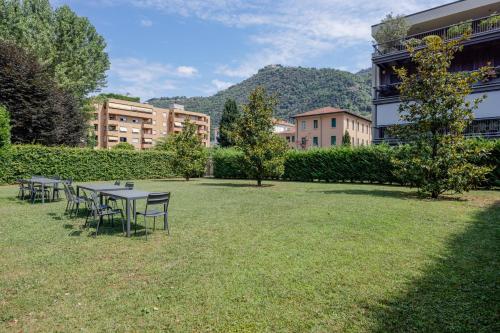 Charming Garden Hideaway Como by Rent All Como - image 2