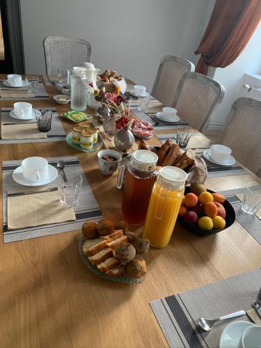 Food and beverages, La Maison du Cedre in Benevent-l'Abbaye