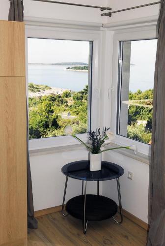 Apartments Maslina - image 6