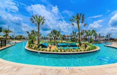 Spectacular 2 Bedroom Apartment In Spectacular Storey Lake Community Next To Disney! thumb 4
