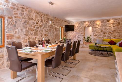 A szálláshely kívülről, Stone Villa Marjan in Pitve