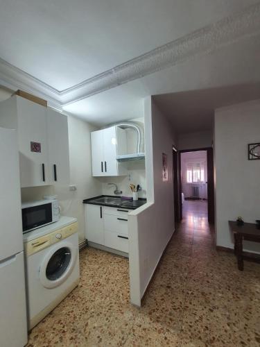 Konyha, LUCERO APARTAMENTO in La Latina