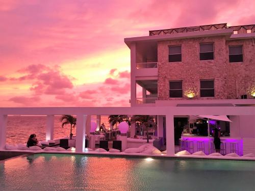 Saint Tropez Boutique Hotel