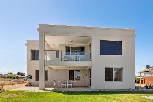 Yakkan Lodge in Lancelin