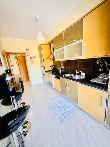 ห้องครัว, Luxury 2 bed Carvoeiro in คาวีโร