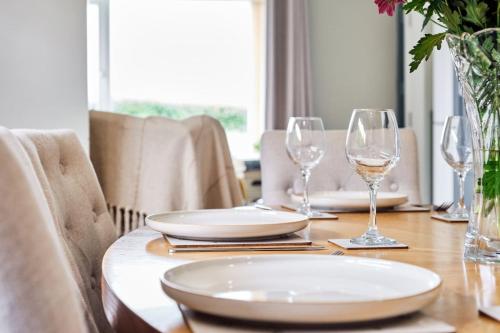 Oprema, Ardenlee House 4 Bedroom WeStay Belfast Short Lets And Serviced Accommodations in Revallagh