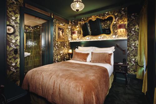 room detail thumbnail 0