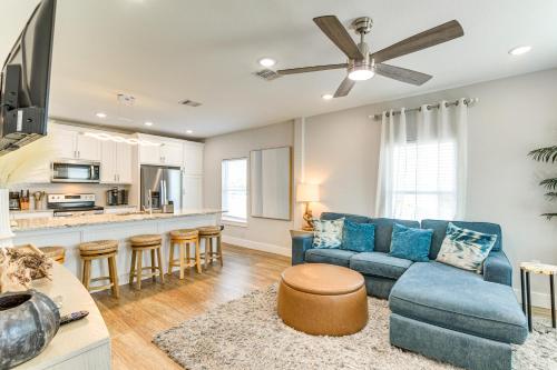 Walk to The Strand Group Getaway in Galveston!