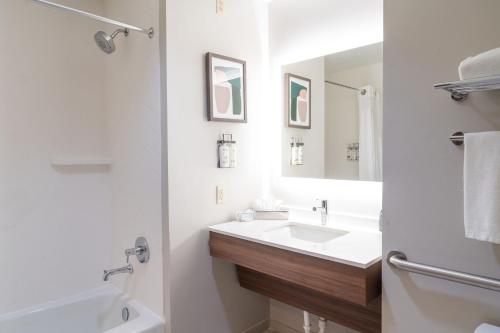 Holiday Inn Hou Energy Corridor Eldridge by IHG in Houston, USA