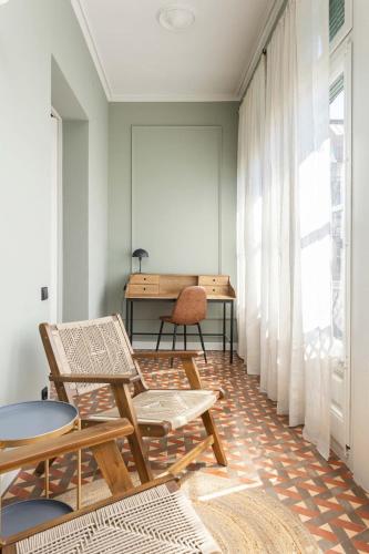 Spacious Stylish 4-bedroom Modernist Apartment, Barcellona (foto 9)