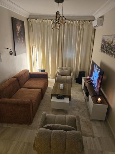 Chic Calm et Cozy Apart Free Parking available 5min airport in Gzennaia