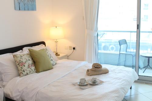 Studio apartment walking distance to metro and beach in Marina, Dubaï (photo 3)