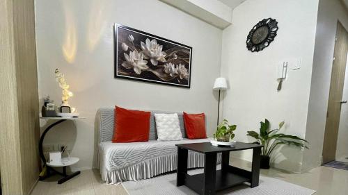 AJ Staycation at Shore 1 Residences Tower D, Bocaue