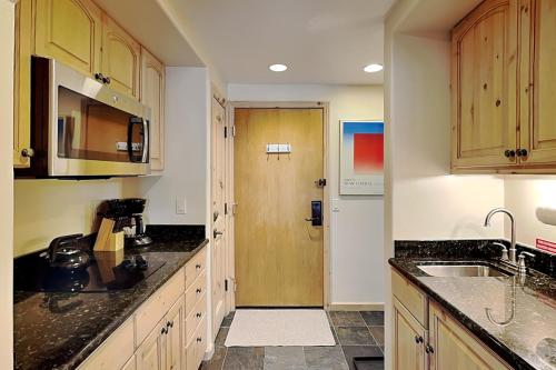 Timberline Condominiums Studio Unit 115 thumb 2