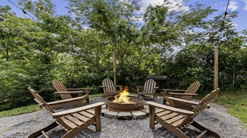 Firefly Bluff in Pleasant Hill