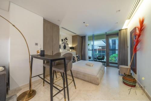 Elegant Designer Studio8 Min Walk to Burj Khalifa, Dubaj (zdjęcie 8)