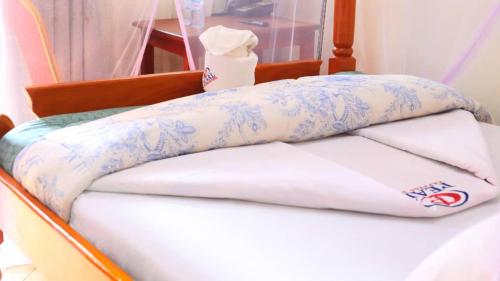 PEARL EXPRESS HOTEL KABALE ltd in Kabale