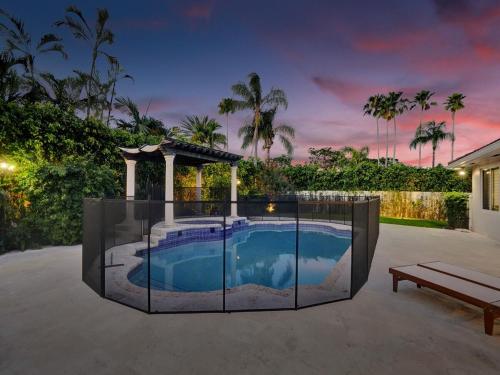 Casa Fina Miami Near Beaches in Kendale Lakes