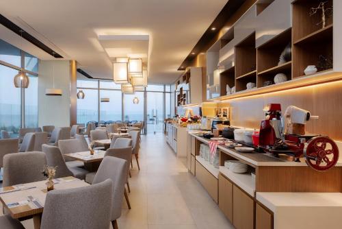 Restaurant, AC Hotel Santa Marta in Santa Marta