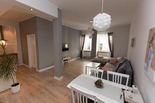 Apartamenty Zamkowa in 耶萊尼亞古拉市中心