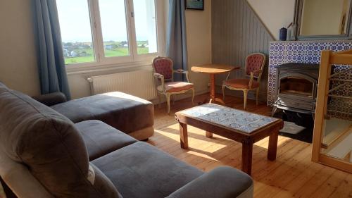 Jolie maison vue sur mer in Telgruc-sur-Mer