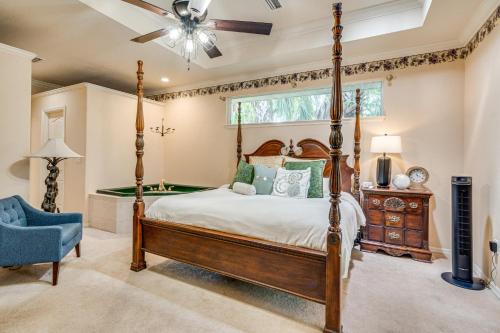 Forested Wimauma Retreat 2 Mi to State Park! in Sun City Center (FL)