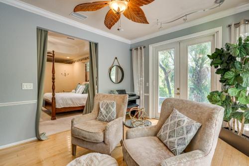 Forested Wimauma Retreat 2 Mi to State Park! in Sun City Center (FL)