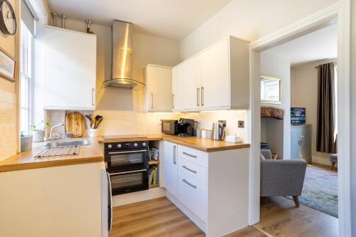 設施, World Heritage Saltaire Stylish Cottage in 希普利