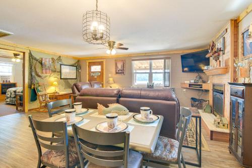 Waterfront Bull Shoals Lake Cabin with Deck and Views! in Diamond City, USA