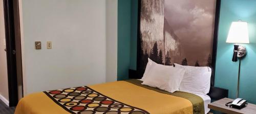 River Hill Inn & Suites - main image