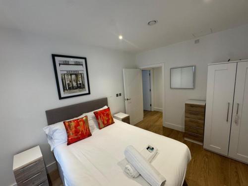 City Center Stay, Balcony, 2 bed 2 bath, WiFi, Birmingham (photo 2)