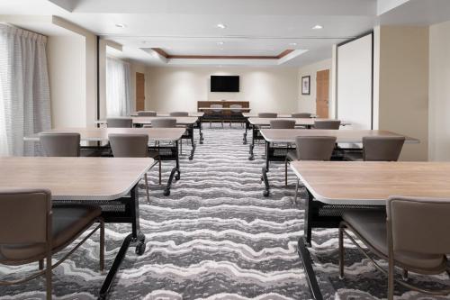 스테이브리지 스위트 해리스버그 바이 IHG - 회의실/연회장