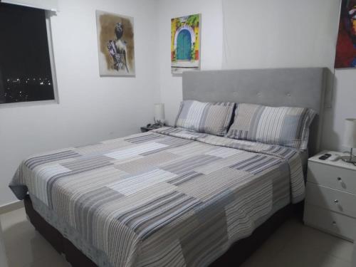 VISTA CARIBE- apartamento piso 25, marbella