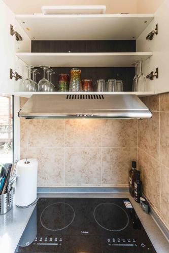 Matira TINY HOUSE 1 in เกาะโบราโบร่า