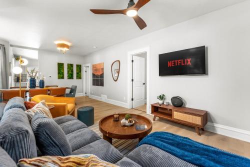 Chic and Cozy Stay in Pueblo in 普韋布洛市區