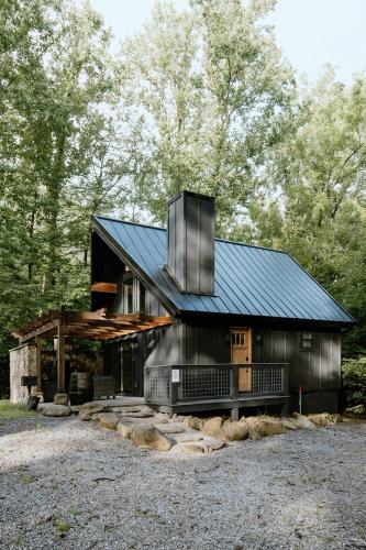 A-Frame Home - Cozy and Modern - Smoky Cottage - image 14