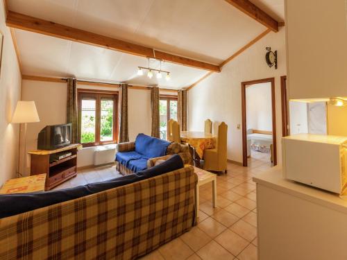 Relaxing Bredene Hideaway in Бредене