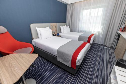 Holiday Inn Express Geneva Airport By IHG - image 5