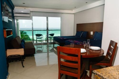 Ocean Front View, Cancún (fotografie 3)