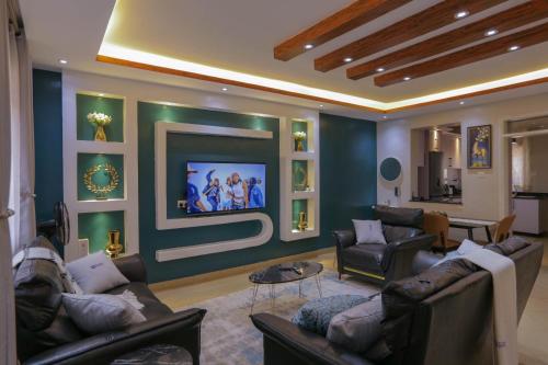 J&S Suites