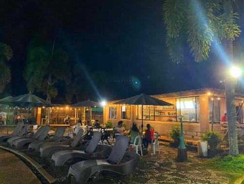 Northland Resort Hotel Manapla - 식음료(F&B)
