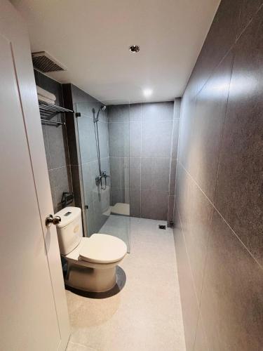 The Charm Boutique Hotel in Hue - 샤워실